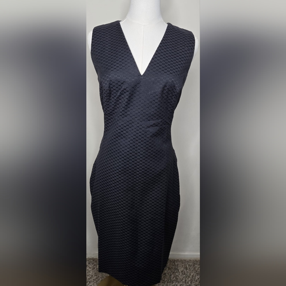 Ted BakerV-Neck Knee-Length - Picture 6 of 9